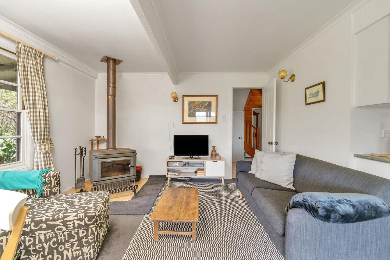 Alcheringa Amazing Location With Views Holiday home Kangaroo Valley